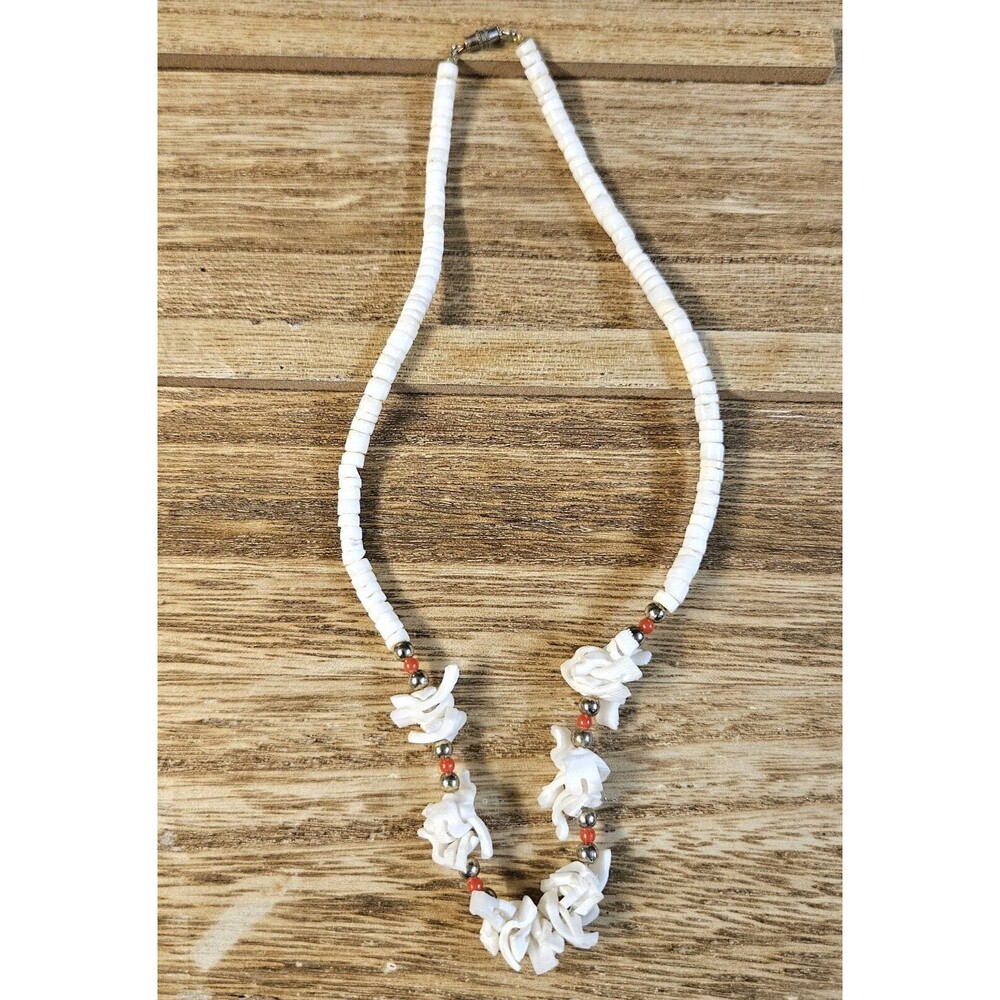 Puka Gem Red Hawaiian Natural Curled Shell Chip Necklace Barrel Fastener 7.5"